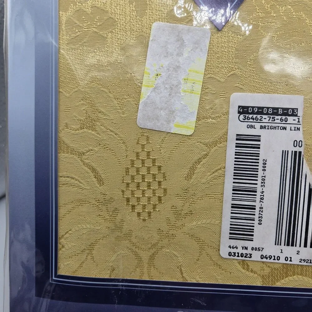 WEDGWOOD Formal Traditions Brighton Damask Gold 68x104 Rectangle Tablecloth New
